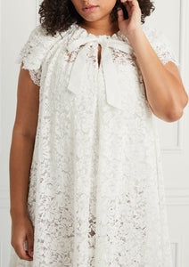 Hayley is 5'10" and wears a size XL in the White Lace color:White Lace