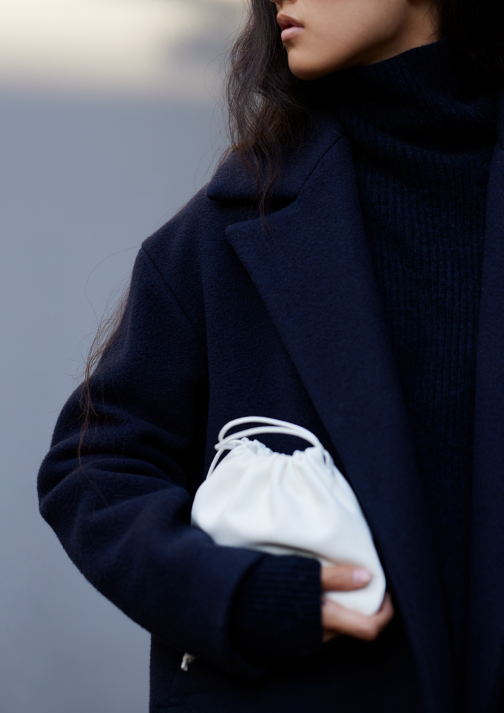 The Pouch in Bianco