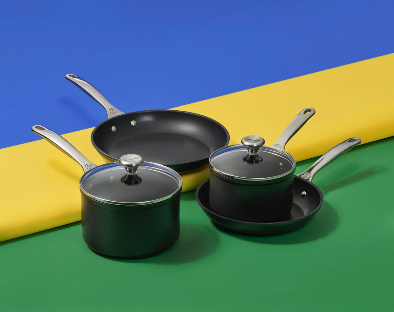 Toughened Nonstick PRO Saucepan with Glass Lid