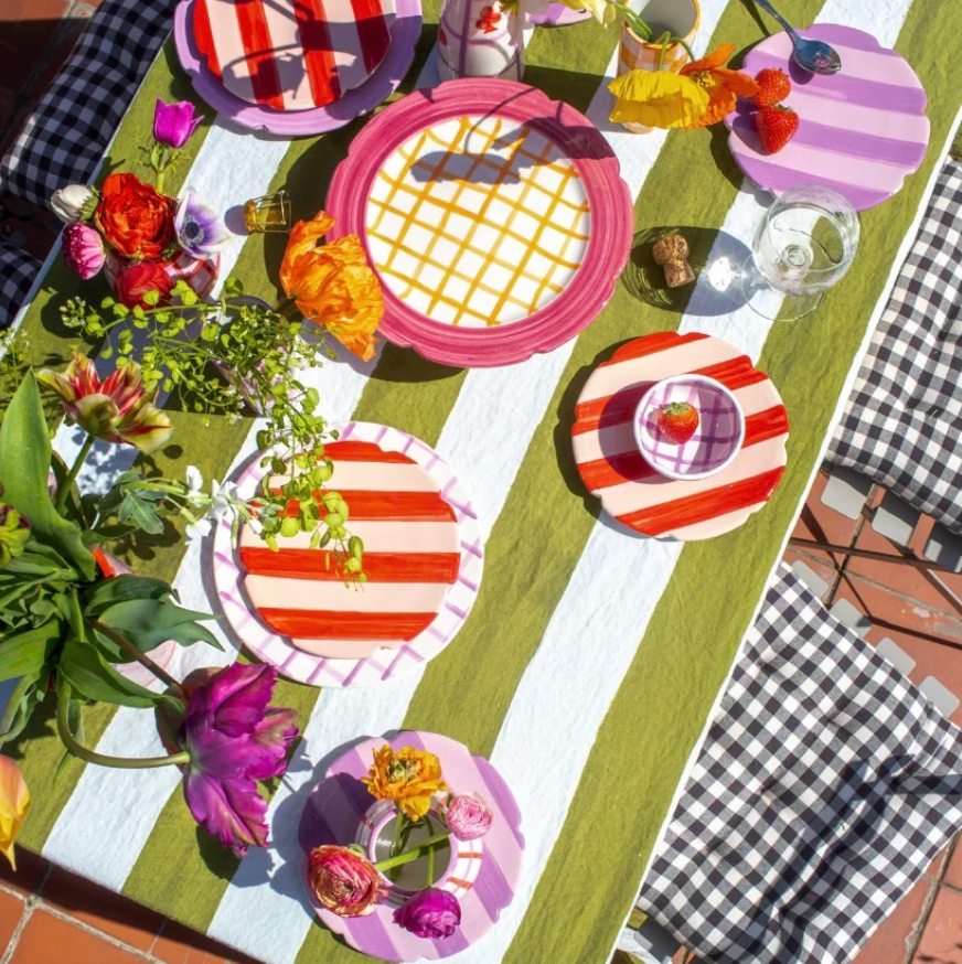 Lila Dessert Plate in Lila Light & Dark Lilac Stripe