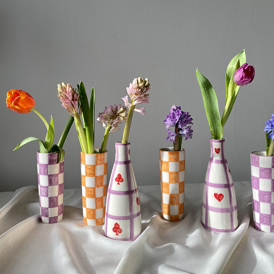 Oily Chéri Oil Dispenser in Lilac & Red Designs
