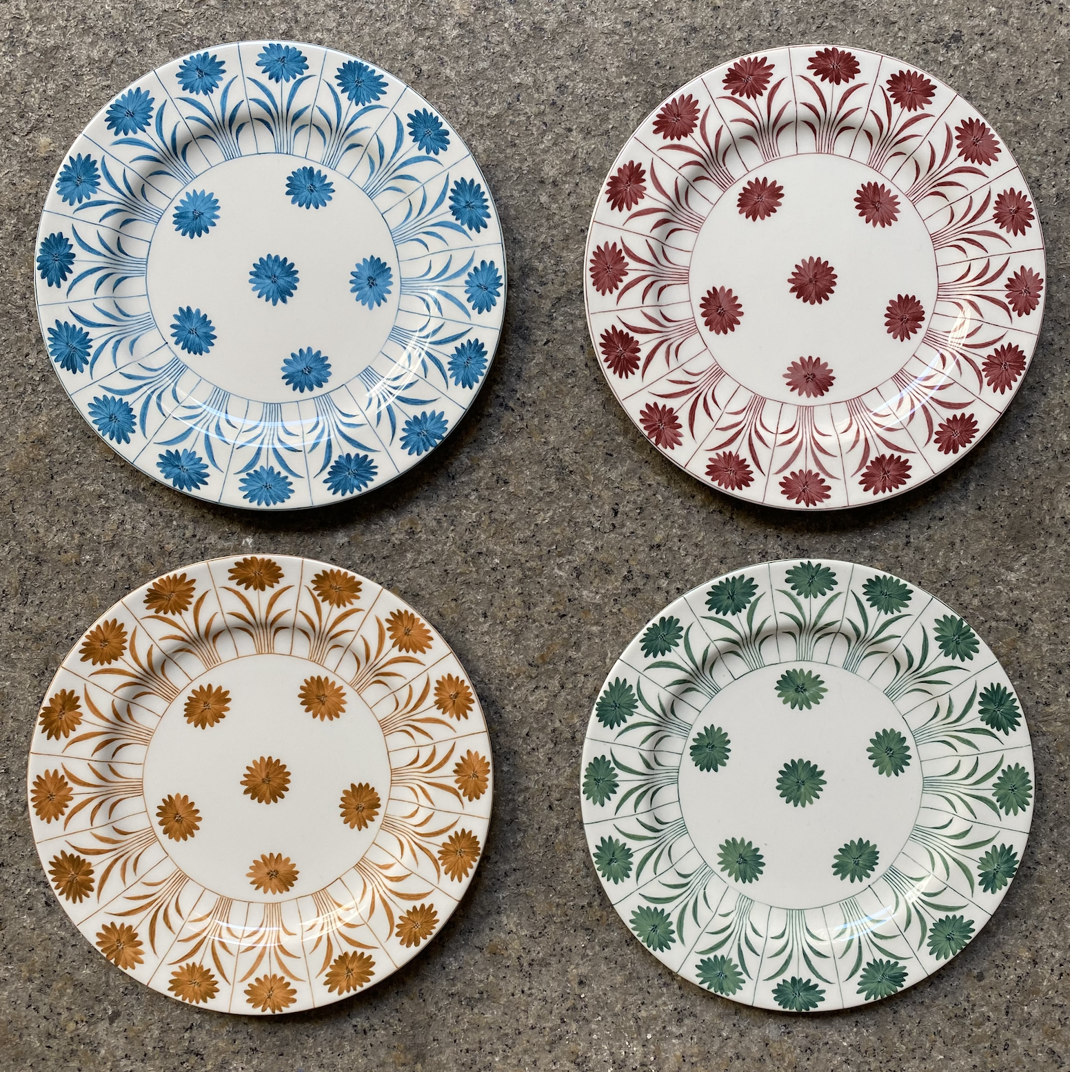 Daisy Plates Multi Collection, Set of 4