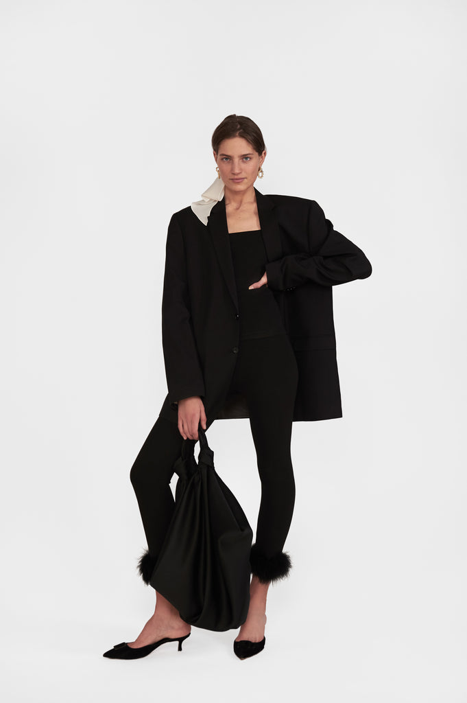 The Weekend Chic Set with Leggings in Black