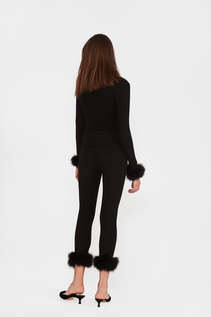 The Weekend Chic Set with Leggings in Black