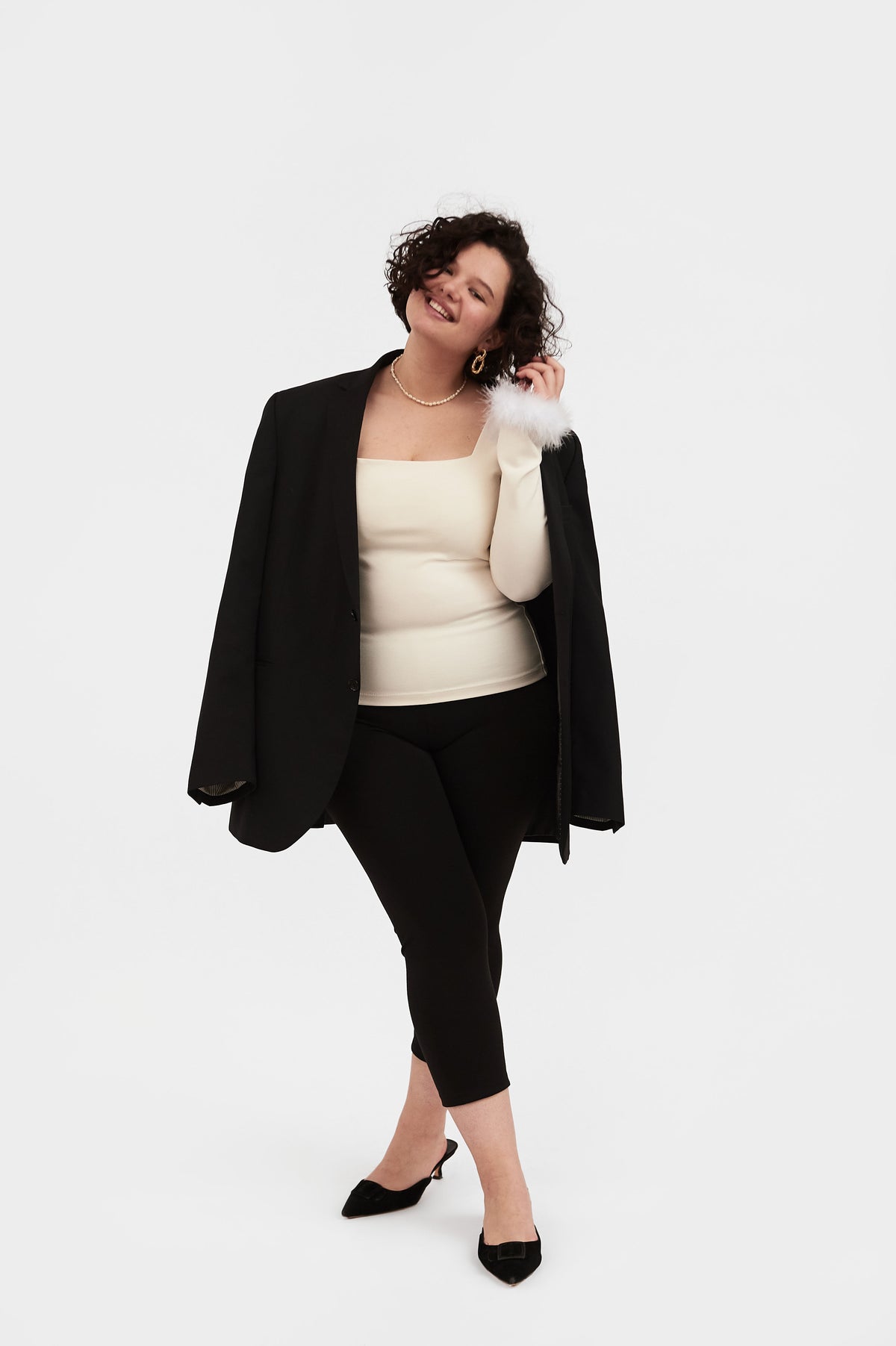 The Weekend Chic Set with Leggings in Black