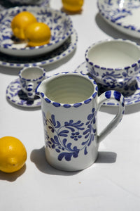 Pitcher in Azul Classico
