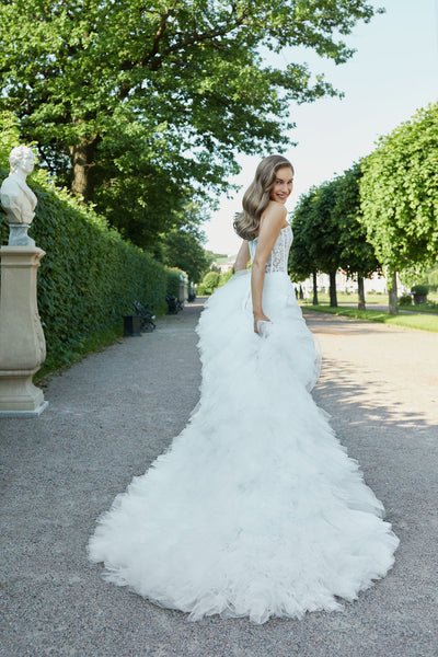 The juliet hot sale wedding dress