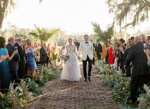 Fried Chicken and Champagne Were Served at Wedding Under The Live Oaks