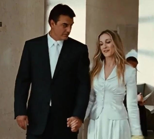 10 Wedding Dress Ideas for a Courthouse Wedding
