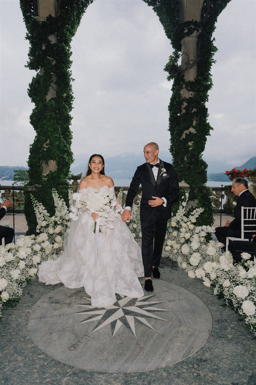White Roses and Baby’s Breath Surrounded This Couple at Their Destination Wedding on Lake Como