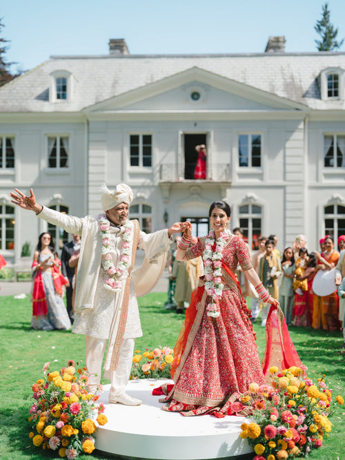 This Couple’s Wedding Day Included Both Indian and Western Ceremonies at Bloedel Reserve