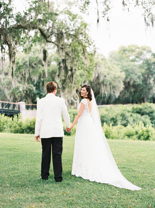 A Wedding Under the Live Oaks and Spanish Moss