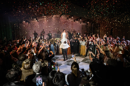 The Jonas Brothers Played “When You Look Me in the Eyes” For LeLe Keller and Robert Kimmelman’s First Dance