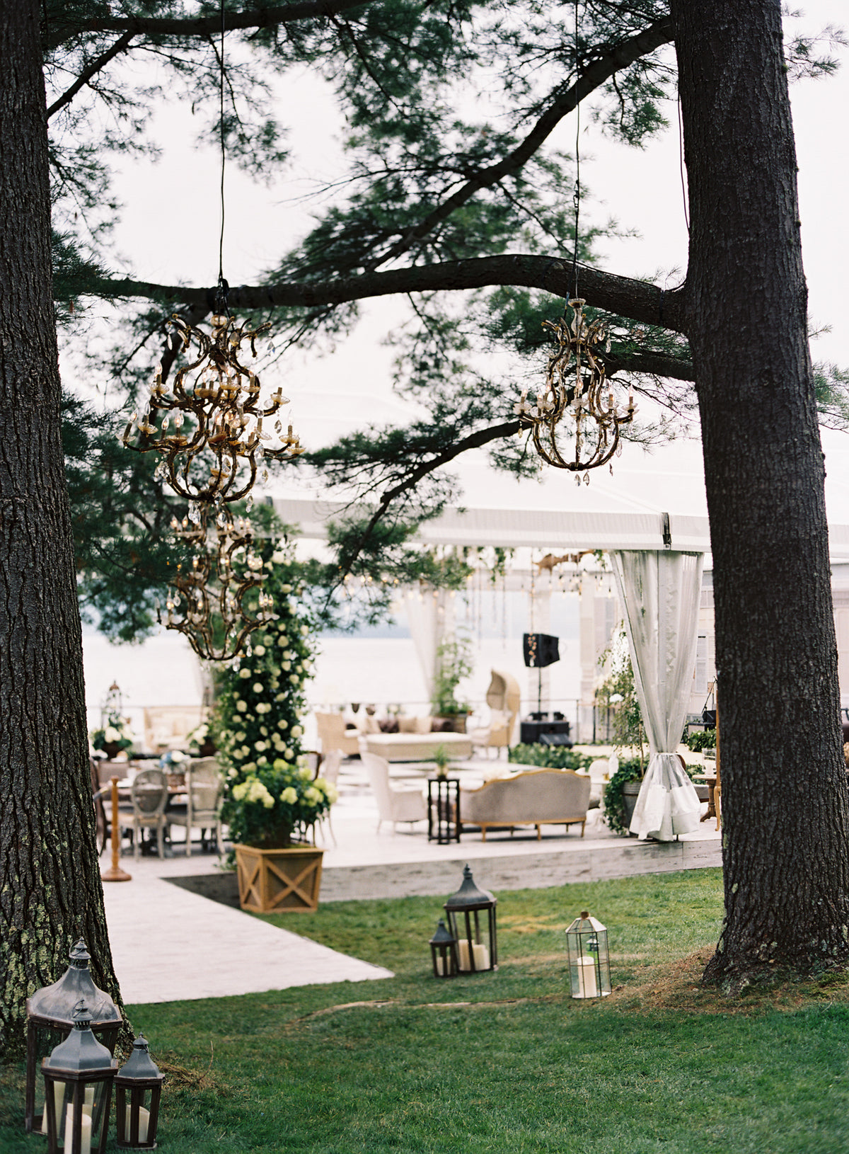 The Summer Wedding Trends We’re Seeing and Loving