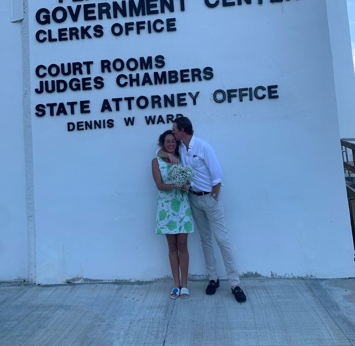 This Couple Nearly Missed Their Courthouse Wedding in the Florida Keys on New Year's Eve