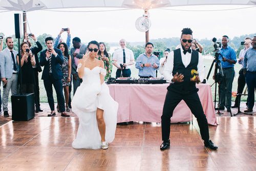 This Couple Surprised Their Guests With A Choreographed Dancehall Performance