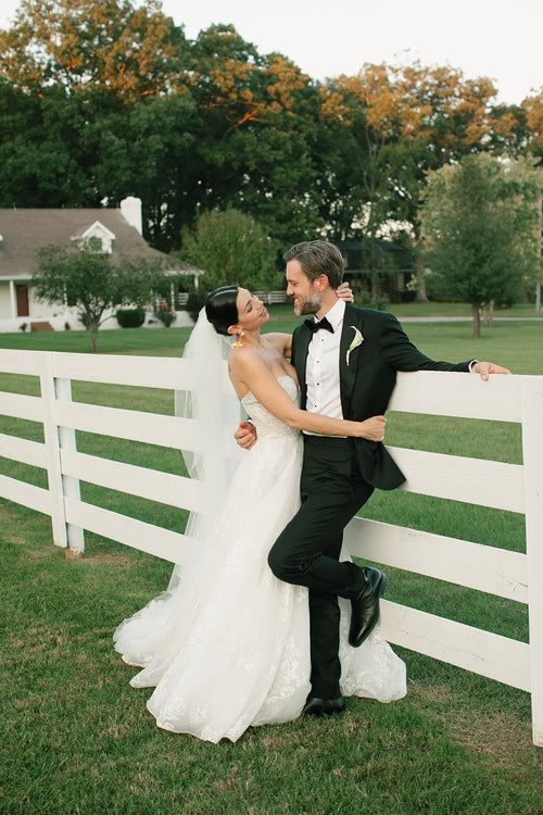 An Autumn 1940s Italian Countryside Chic Wedding in Murfreesboro, Tennessee