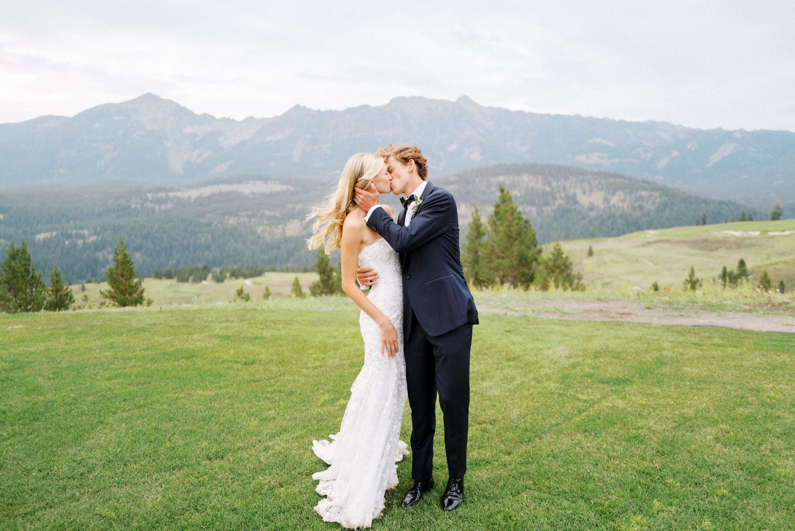 The Bride Changed Into a '60s Dress from Happy Isles After Her Outdoor Ceremony in Big Sky