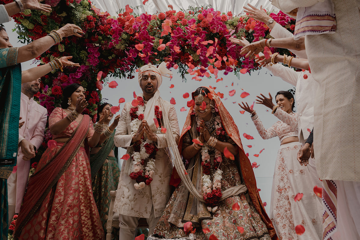 An Ode to the Micro-Wedding