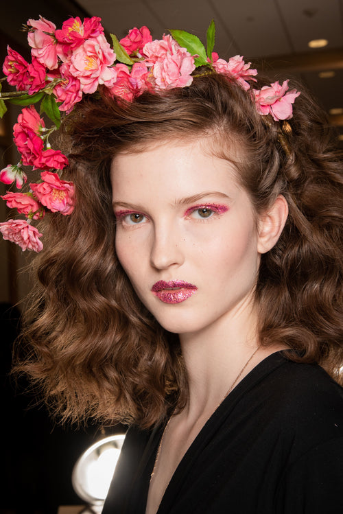 Wedding After-Party Makeup That Actually Looks Like A Party