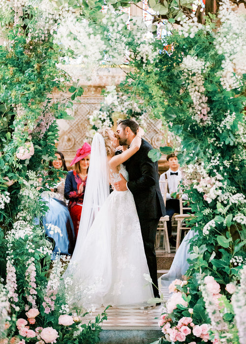 A English Summer Wedding at Sudeley Castle in the Cotswolds