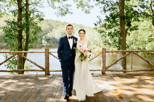 A Mountain Wedding at Cedar Lakes Estate Highlighting Natural Beauty