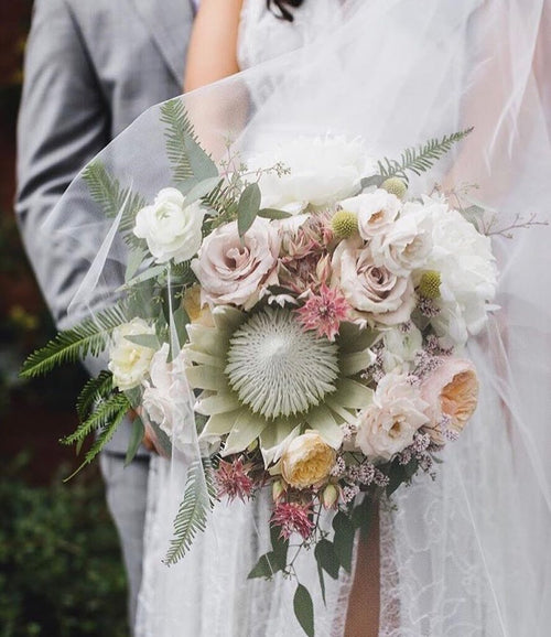 There’s a New, Incredibly Easy Way to Buy Wedding Flowers