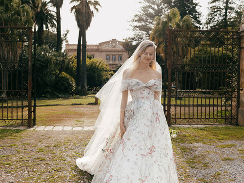 The 7 Best Spring 2023 Bridal Trends: From Regencycore to Bows Galore