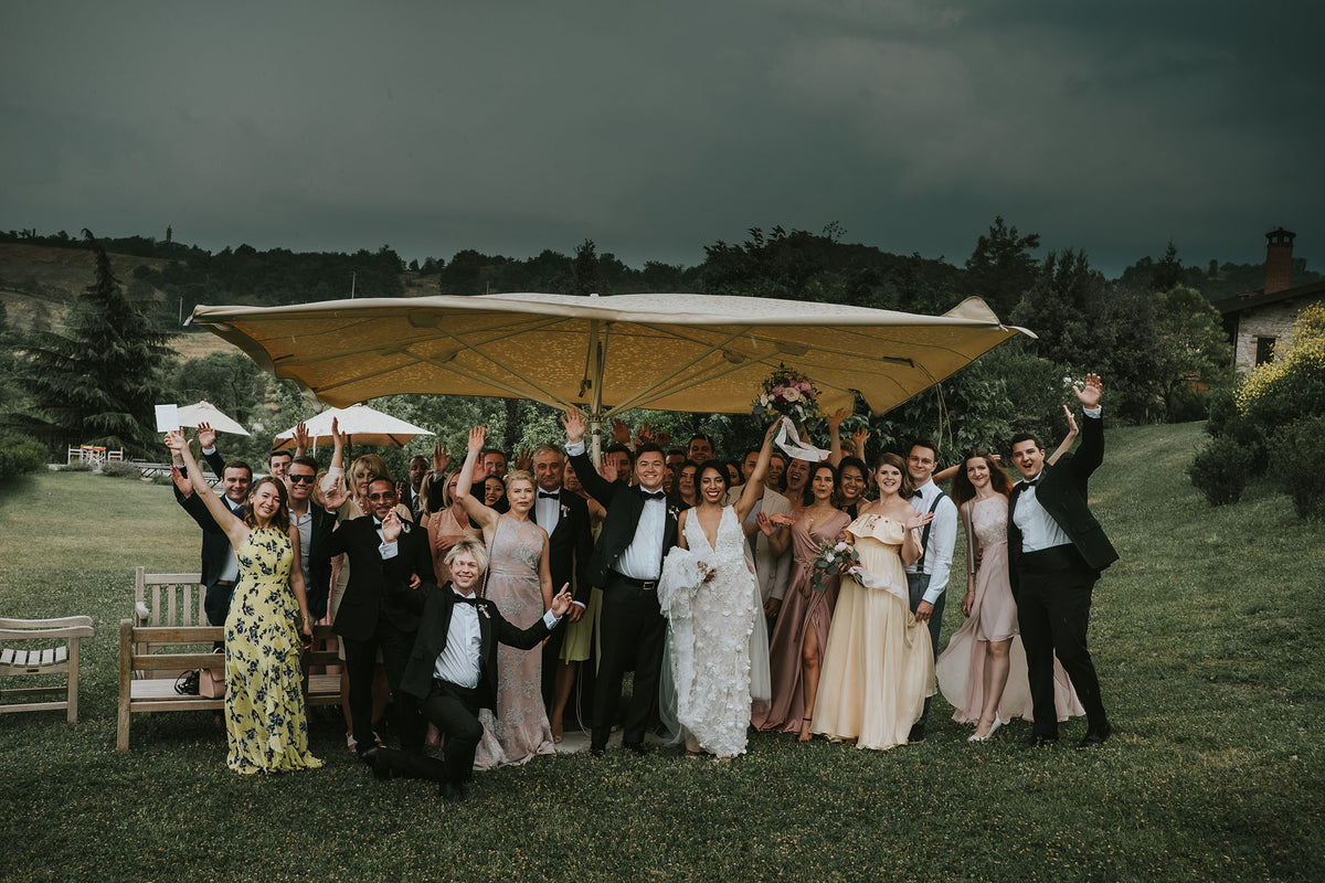 A Full Rainstorm Only Made This Russian Wedding in Italy More Special