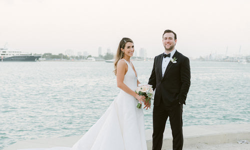 This Couple Had an <i>I Love Lucy</i>-Inspired Photo Booth at Their Miami Wedding