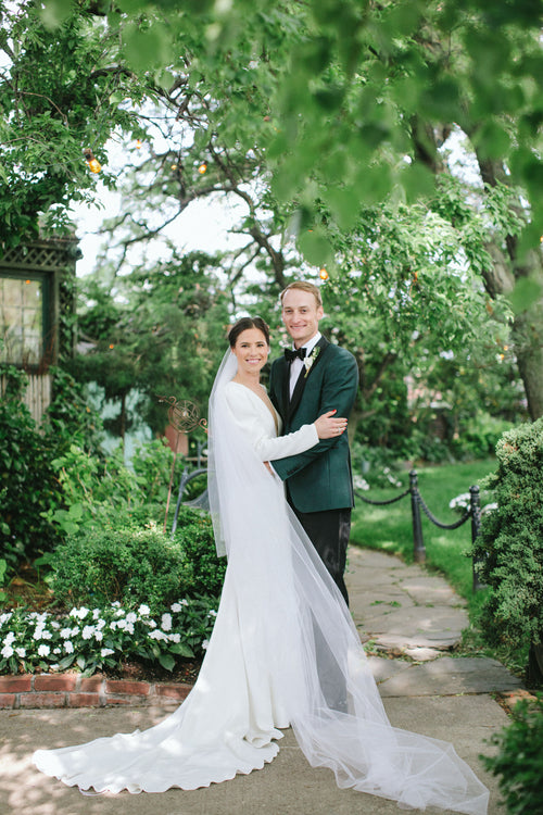 A Southern Couple Celebrated Their Love at The River Café