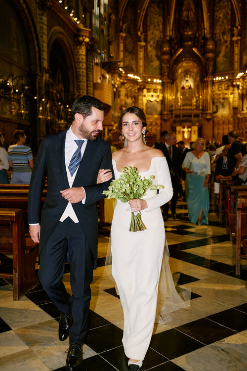 Five Months After Getting Engaged, Esencial Hogar Owner Celina Wright Said "I Do" at the Abbey of Montserrat