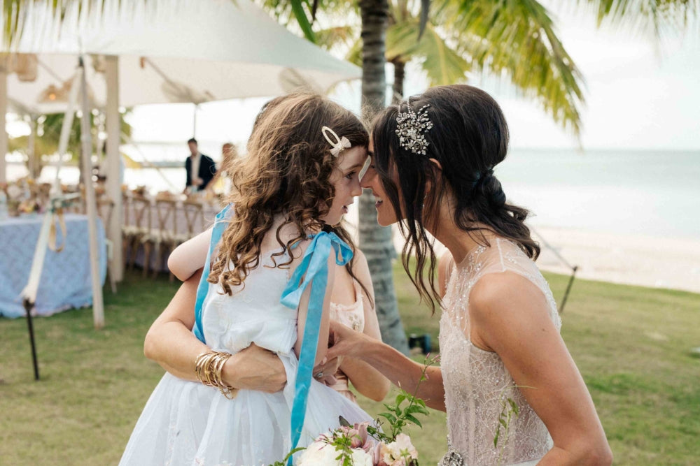 How To Get Dannijo Co-founder Danielle Snyder’s Romantic Wedding Hair