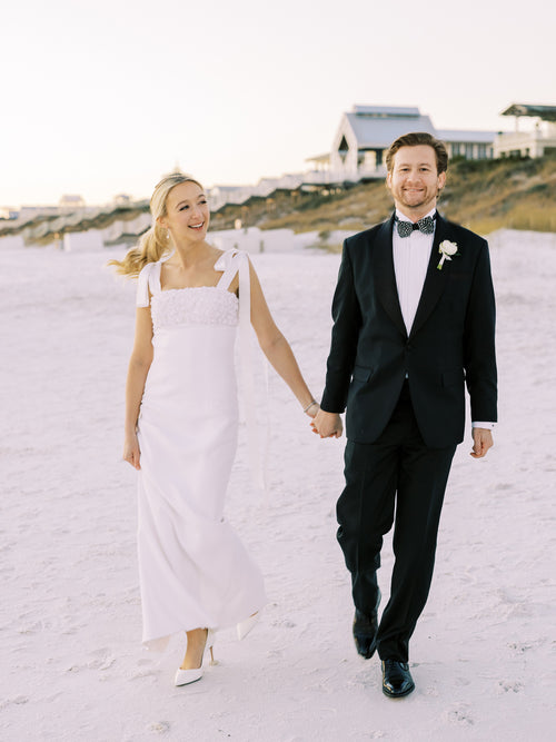 Easton Events Senior Producer Dawson Haynes Wore Carolina Herrera to Her Tropical Wedding in Santa Rosa Beach