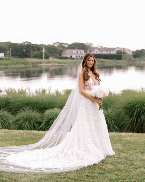 Corey Golden Farber’s Hamptons-Inspired Dream Registry