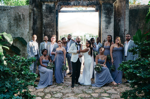 A Spring Hacienda Wedding with Summer Heat in Mérida