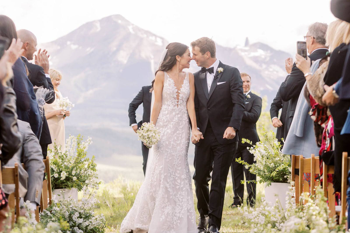 A Beautiful Colorado Wedding on Golden Ledge in Telluride
