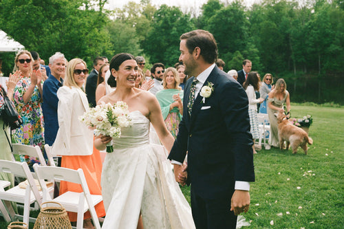 Artist Meredith Hanson’s "Classic Meets Country Home & Garden With a DIY Twist" Dream Registry