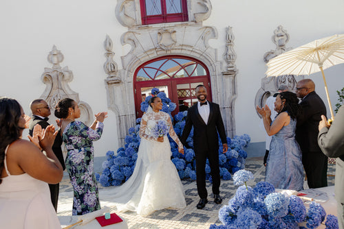 How to Look Natural and Not Freeze in Front of The Cameras on Your Wedding Day