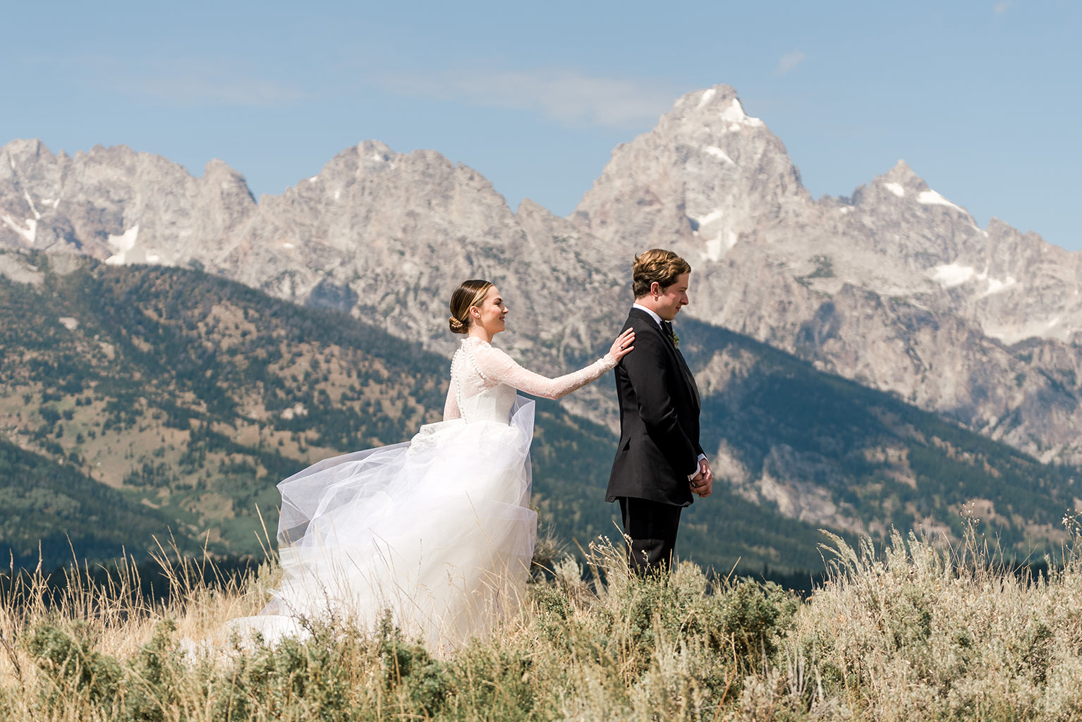 This Bride Got Married on Her Parents' 32nd Wedding Anniversary in Jackson Hole