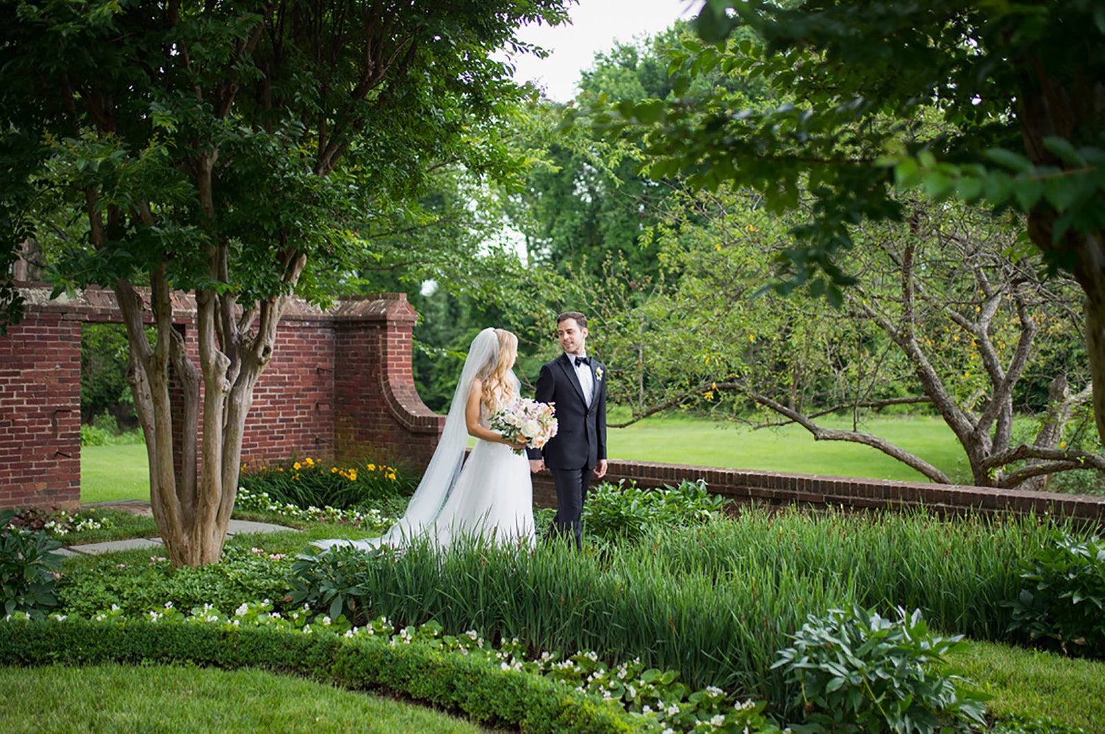 A Late Spring Garden Wedding at Oxon Hill Manor