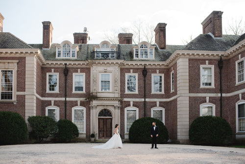 A Lovely Winter Wedding in Pennsylvania