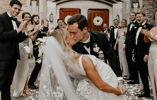 A Traditional Southern Wedding in Nashville with Contemporary Tropical Touches
