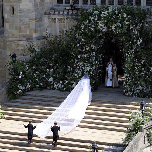 Meghan Markle Walking Down The Aisle Alone Was a Feminist Fairy Tale Moment
