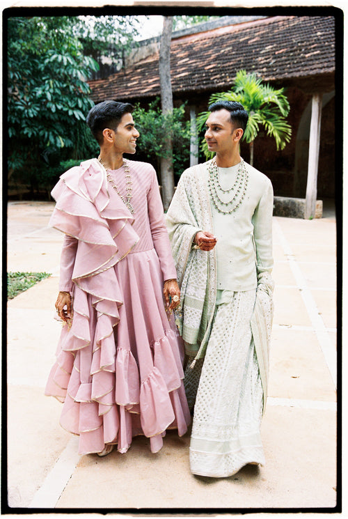 A Destination Wedding That Blended Punjabi and Bengali Customs at Hacienda San Pedro Ochil