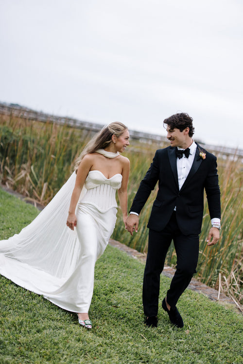 Over The Moon Head of VIP Alice Lipscomb and Peter Marcuz’s Energetic Autumn Wedding at The Post House Inn