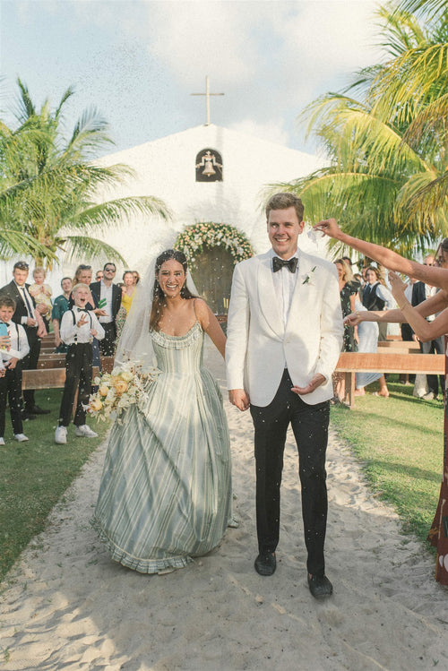 Moda Operandi Marketplace Merchandiser Ana Laura Ferreira Aguiar Wore a Vintage Oscar de la Renta Down The Aisle in Brazil