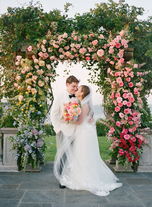 A Bright, Fun, and Romantic Wedding at Castle Hill Inn
