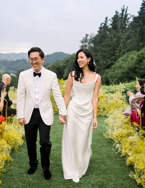 A Lush Destination Wedding in Rolling Hills of The Basque Countryside