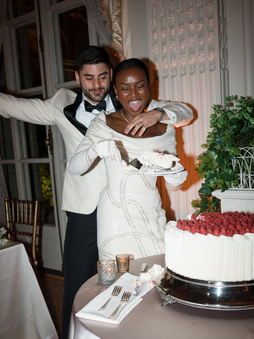 Influencer Devin Apollon and Gabriel Hayon’s Autumn Wedding at Rosecliff Had a Lived-In, Organic Feel